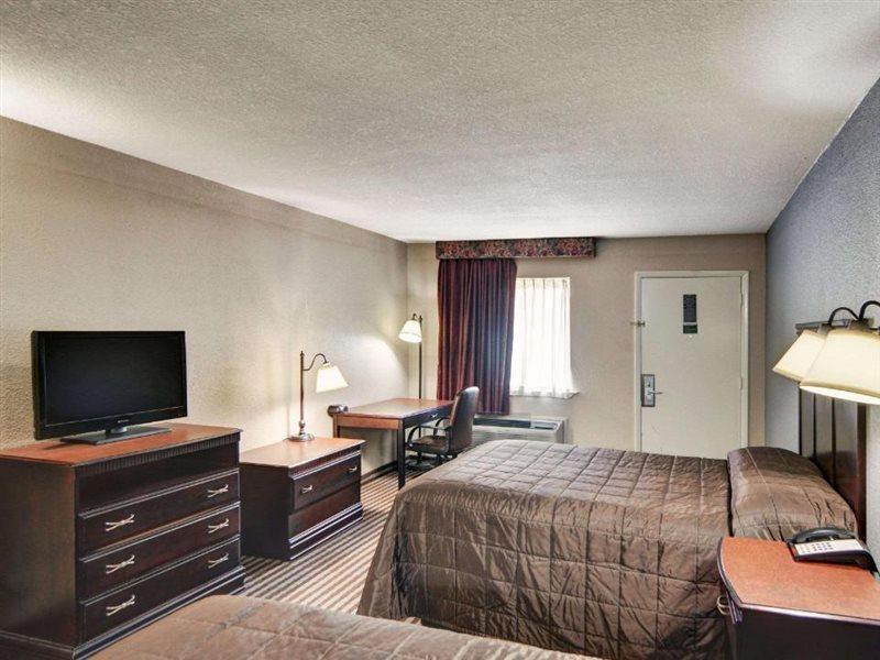 Loyalty Inn Gainesville Extérieur photo