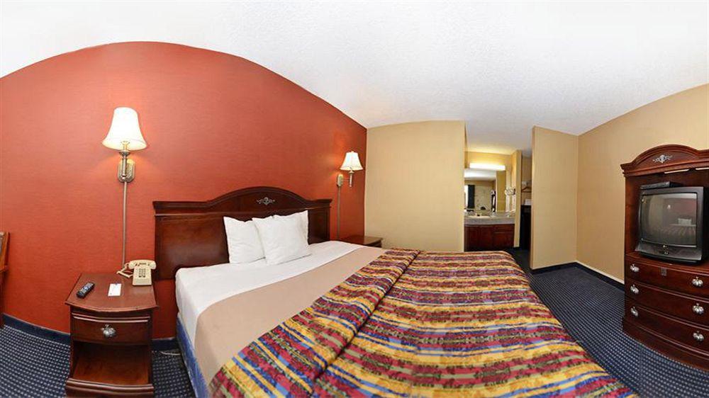 Loyalty Inn Gainesville Extérieur photo