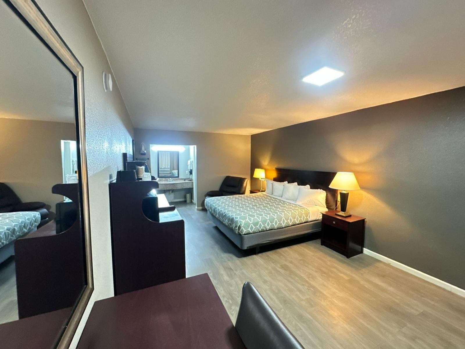 Loyalty Inn Gainesville Extérieur photo